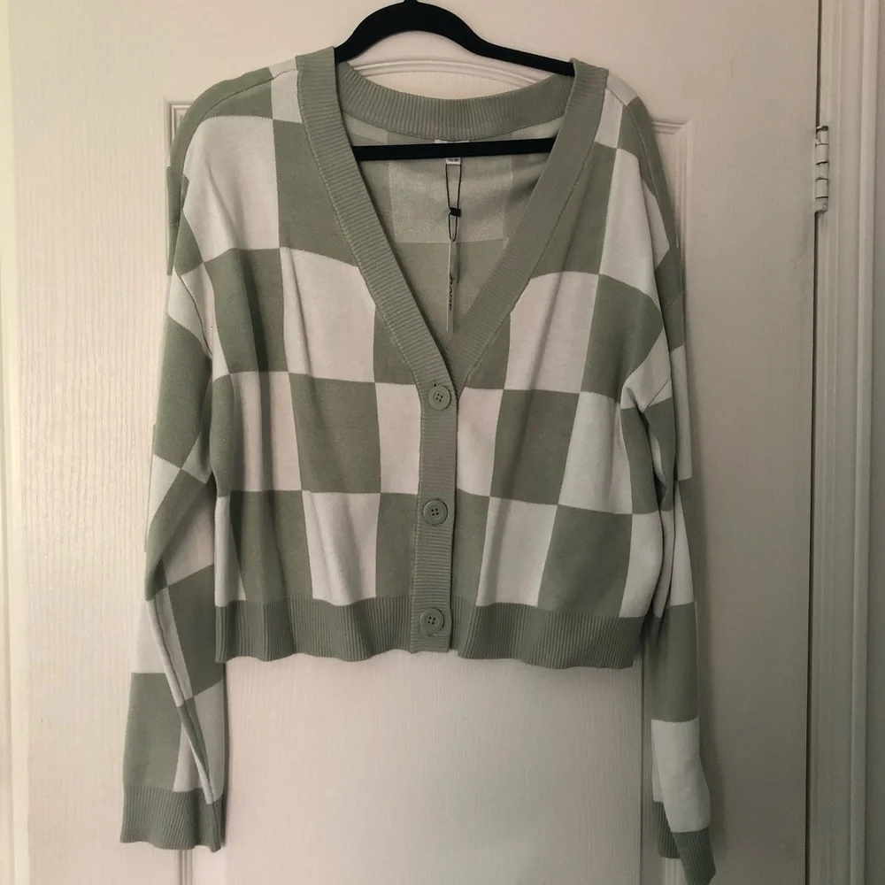 Sage Green Checkered Cardigan - Picture 1 of 2